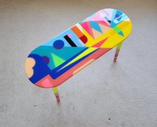 Bunter Abstrakter Boho Retro Oval Epoxid-Beistelltisch