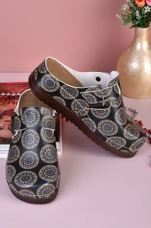 DOGİYE 8005 Anatomische Pantoletten mit Blumenmuster – Damen Hausschuhe mit Schwarzer Sohle, Bequeme Rutschfeste Komfortpantoletten